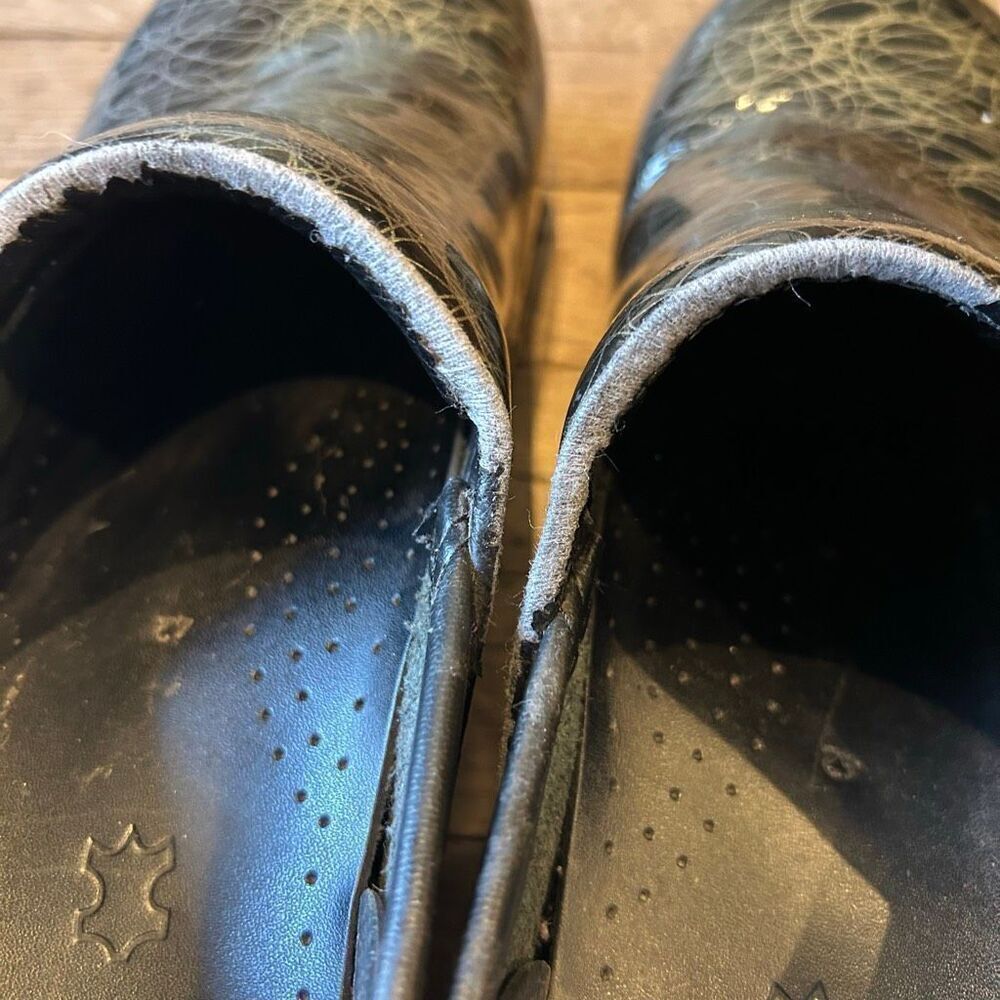 Dansko slip on clogs pre owned size 42 - Picture 5 of 11